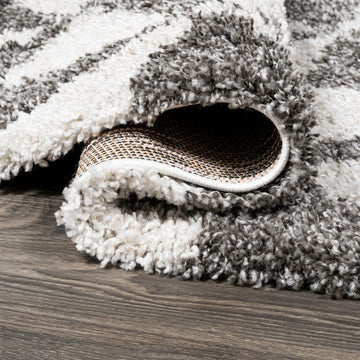 Alcudia Geometric Shag Area Rug